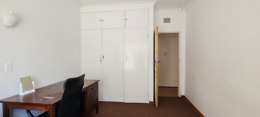 5 Bedroom Property for Sale in Parys Free State